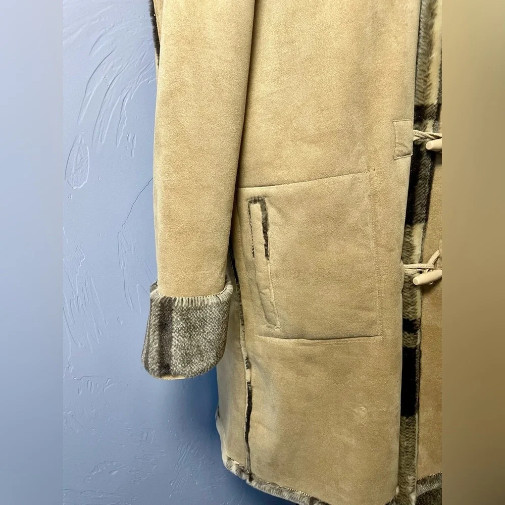 Vintage Y2K 90s Faux Suede Tan & Plaid Reversible Hooded Toggle Coat Jacket - Picture 4 of 13